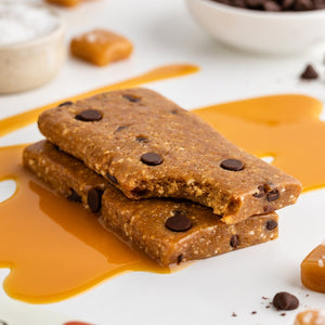 BAR 65G GOMACRO SALTED CARAMEL + CHOCO CHIPS